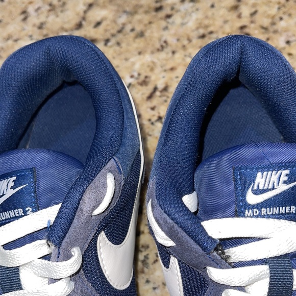 Nike MD Runner 2 - Picture 2 of 8